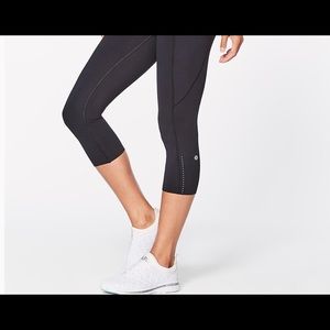 Lululemon below the knee legging